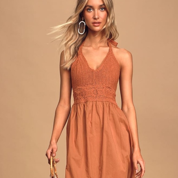 - NWT Lulus You-nique Rust Brown Crochet Halter